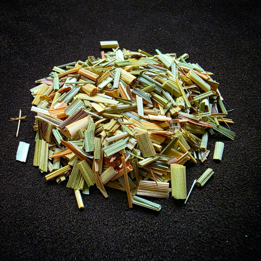 Lemongrass - Cut & Sifted Lemongrass - Cut & Sifted - Used in spiritual practices for cleansing amongst other spiritual work